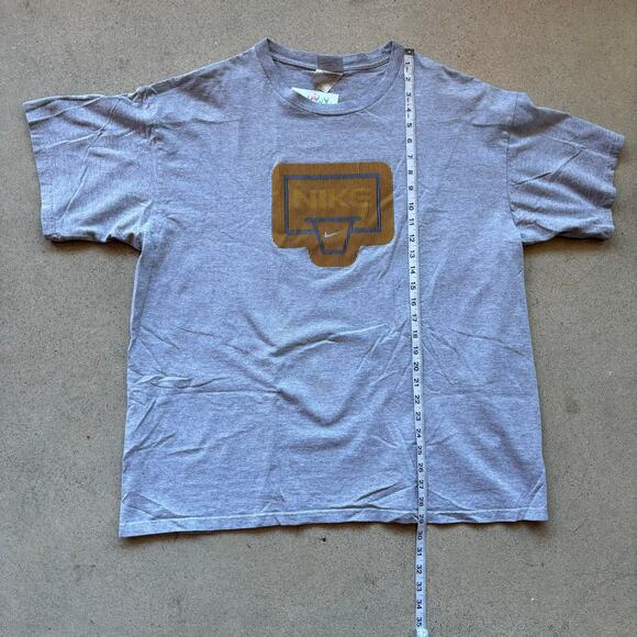 Vintage Y2K Nike Silvertag Tee Size XL - Picture 4 of 4